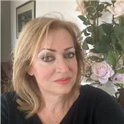 Insegnante in pensione diplomata liceo artistico e Accademia di belle arti offre lezioni di disegno , pittura , scultura